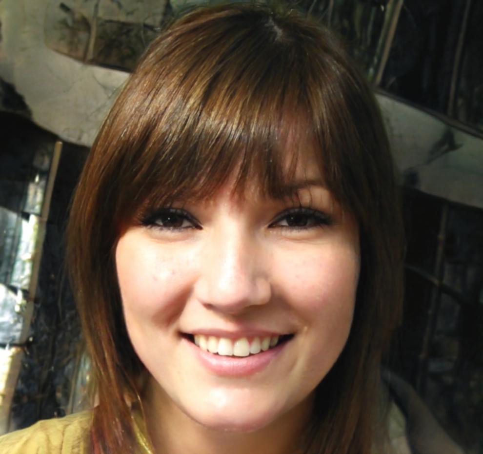 Sienna Paget, Lead Financial Analyst